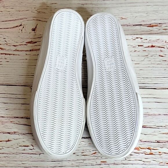 GAP White Leather Slip On Sneakers Size 8 - Picture 7 of 8